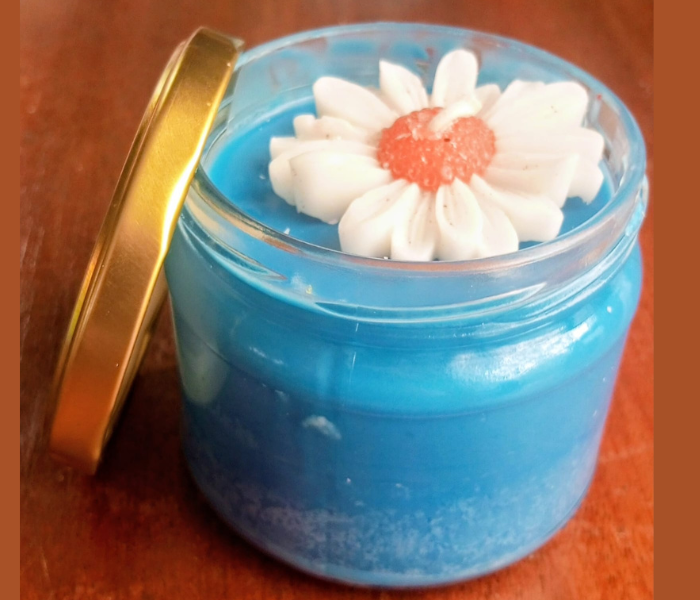 Big Scended Candle in Glas with lid